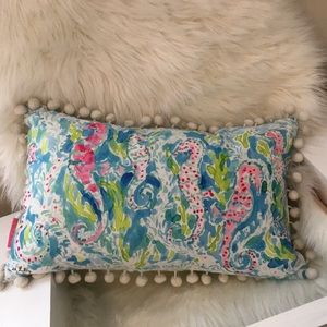 Lilly Pulitzer Indoor/Outdoor pillow | Beachy Pom Pom Trim **No Discount **